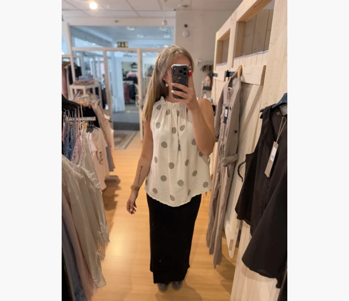 image2 image
