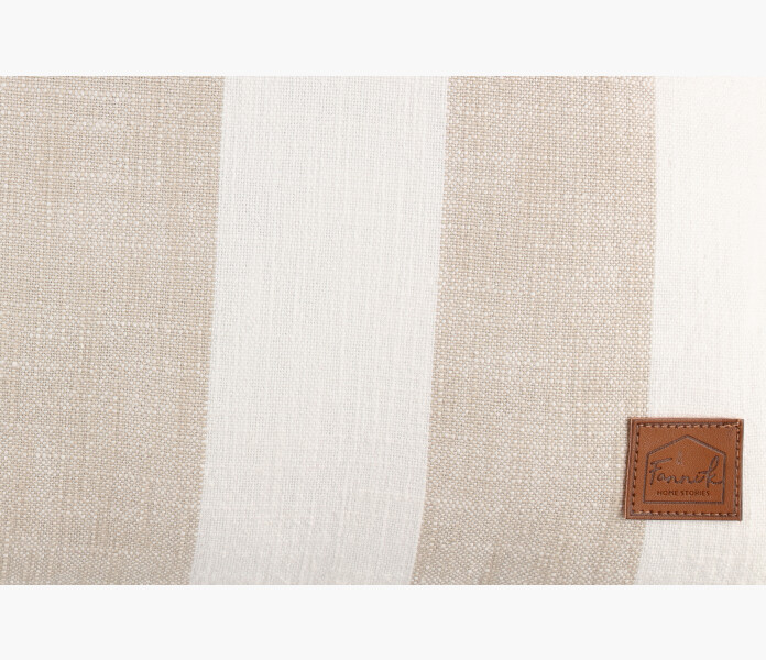 FANNI K KUDDE 40 x 60cm beige1 kuva