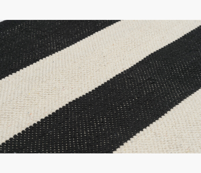 4Living Rug Lauta black white 60x90 cm1 kuva