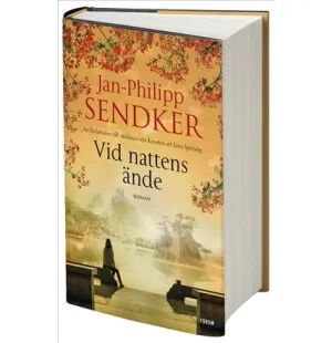 VID NATTENS ÄNDE kuva